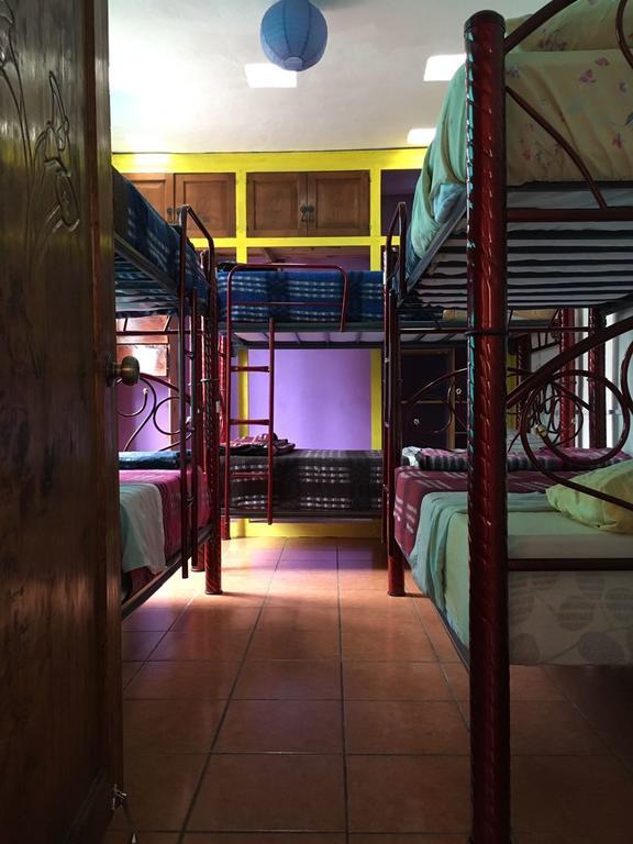 Hostal La Isla San Cristóbal de Las Casas Kültér fotó